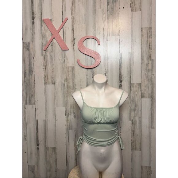 No Brand Tops - green tank top size XSmall